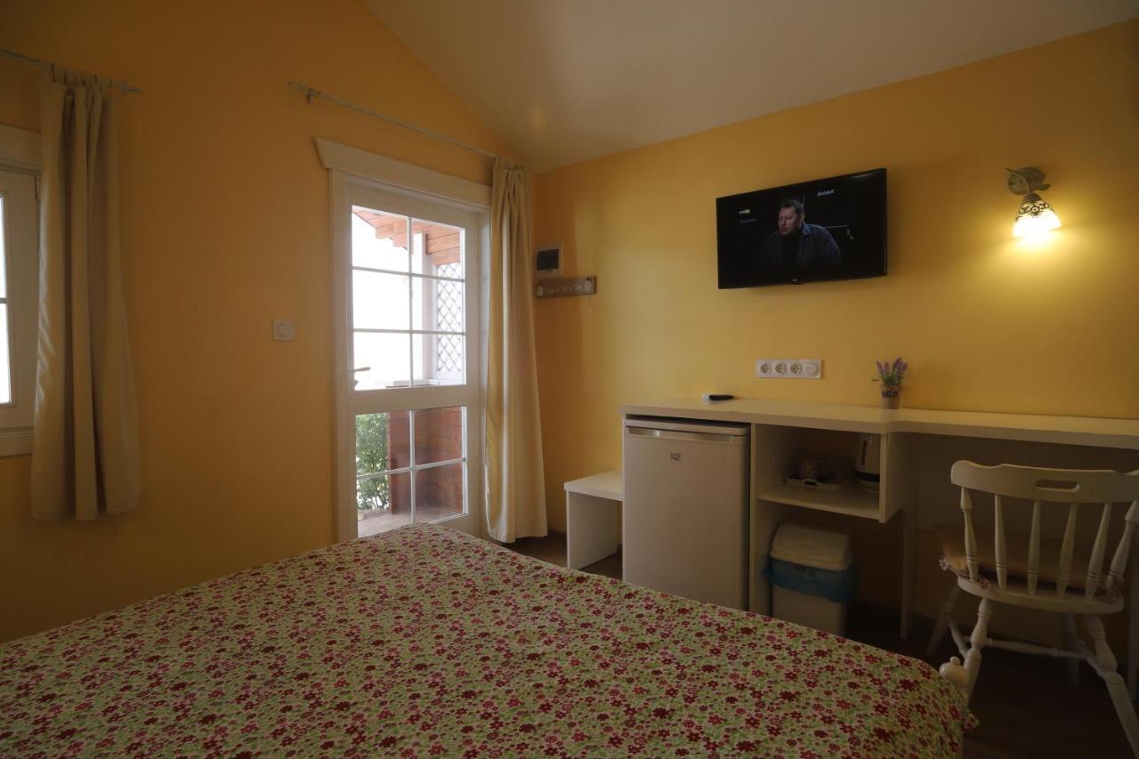 Guest House Yanita Varna ภายนอก รูปภาพ