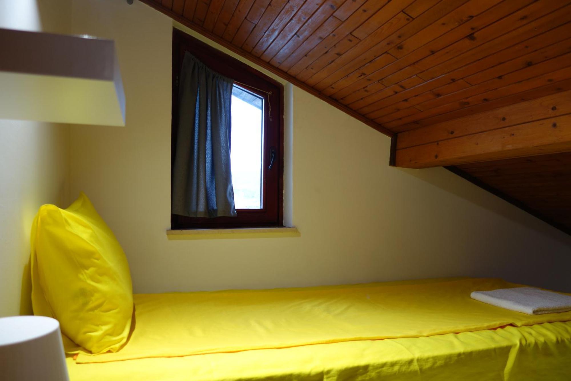 Guest House Yanita Varna ภายนอก รูปภาพ